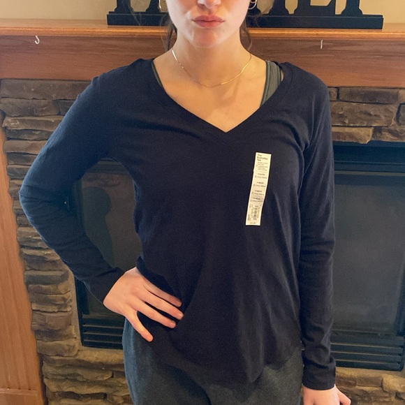 NWT black long sleeve t shirt blouse - Picture 3 of 3